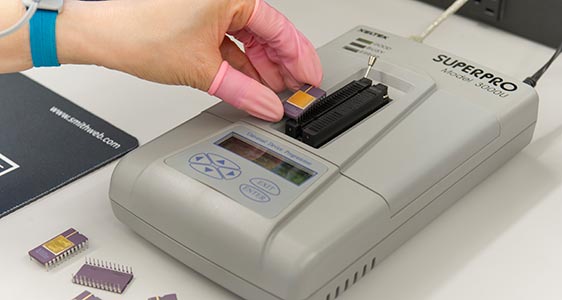 Xeltek-SuperPro-3000U-1